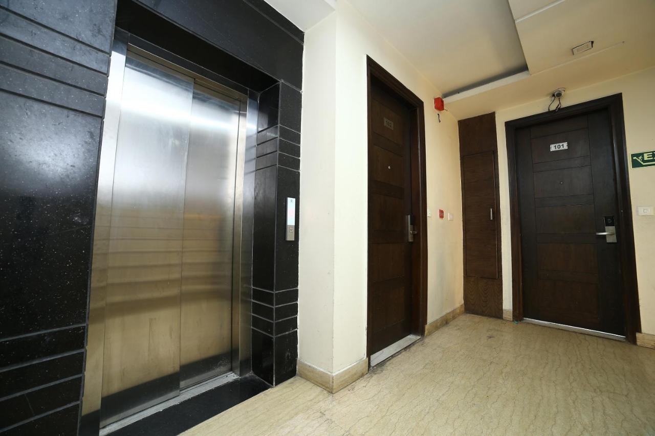 Oyo 11150 Hotel Jmd Rooms Нью-Делі Екстер'єр фото
