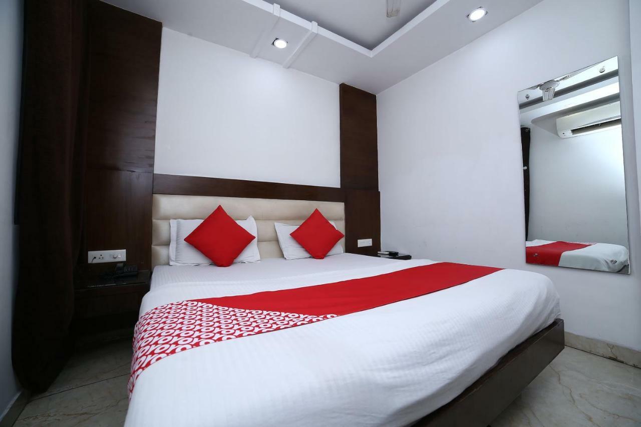 Oyo 11150 Hotel Jmd Rooms Нью-Делі Екстер'єр фото